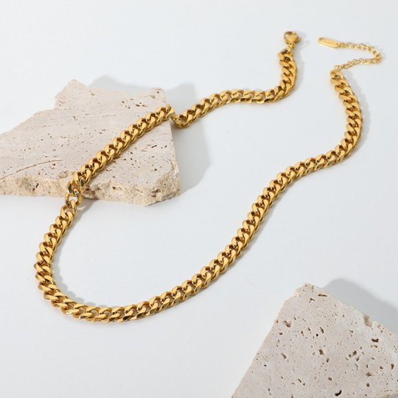 LUXENBERRY Jewelry - Isabel Cuban Necklace
